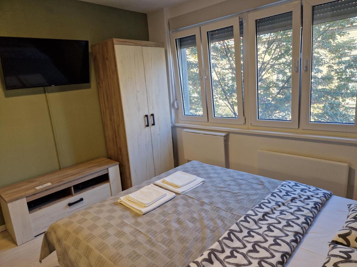 Sofia Apartment Sajmiste Εξωτερικό φωτογραφία